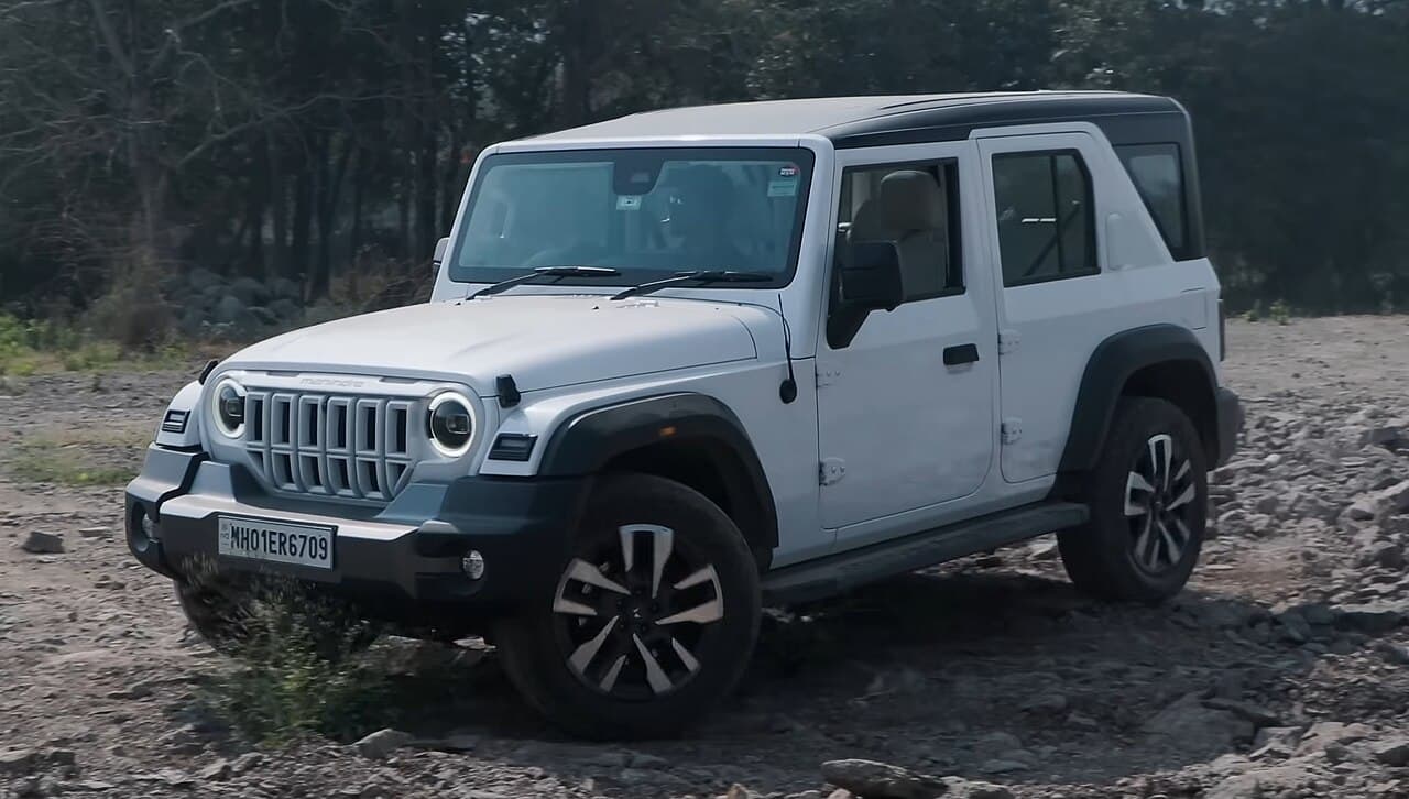 Thar Roxx — Reference photograph of this model. Rental car colour, year and specification are confirmed with your quote.