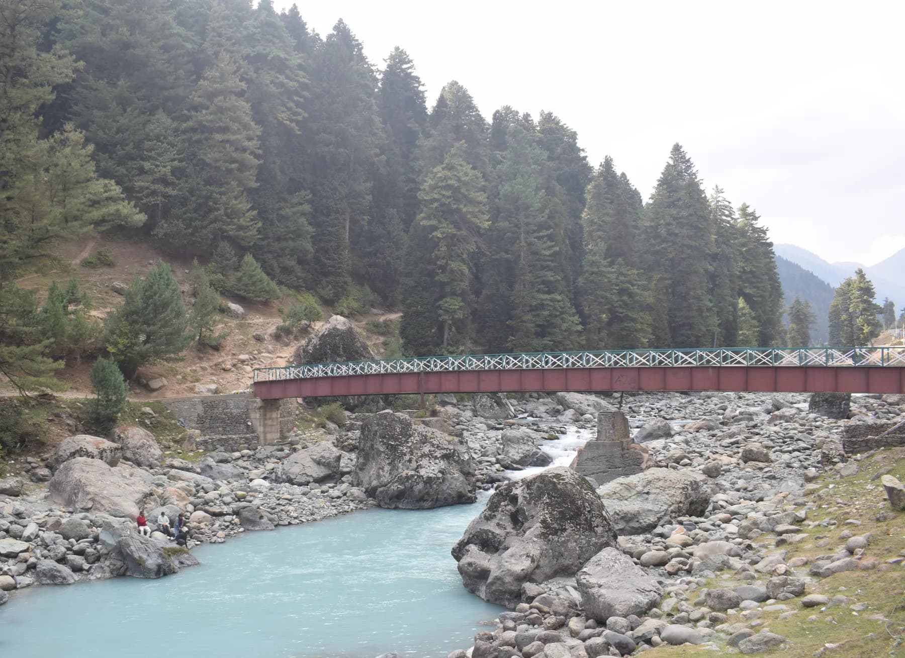 Lidder River at Pahalgam, photographed 17 October 2024.